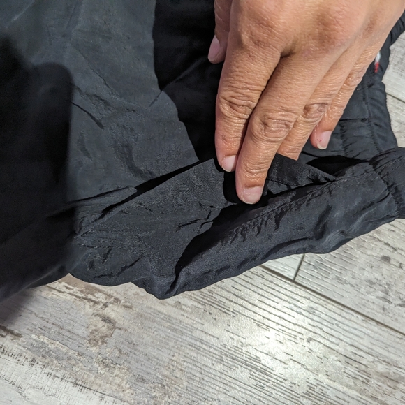 the north face class  v belted  shorts black size small - Picture 4 of 5